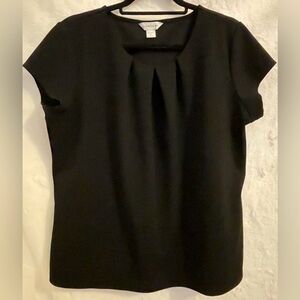 Liz Claiborne Womens Round Neck Short Sleeve Blouse